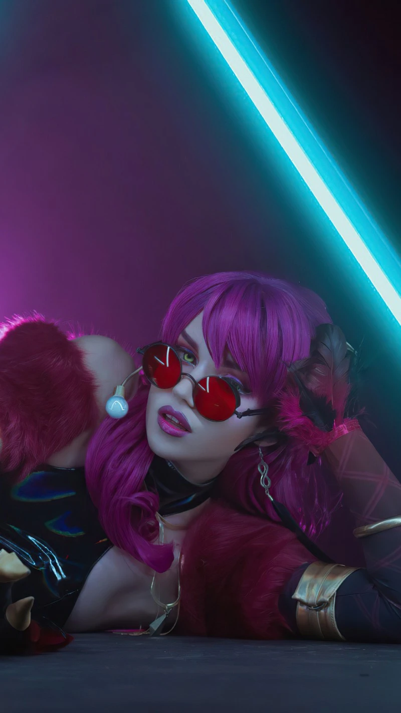 Dark Fantasy Cosplay: Neon Nights 4K Mobile Wallpaper
