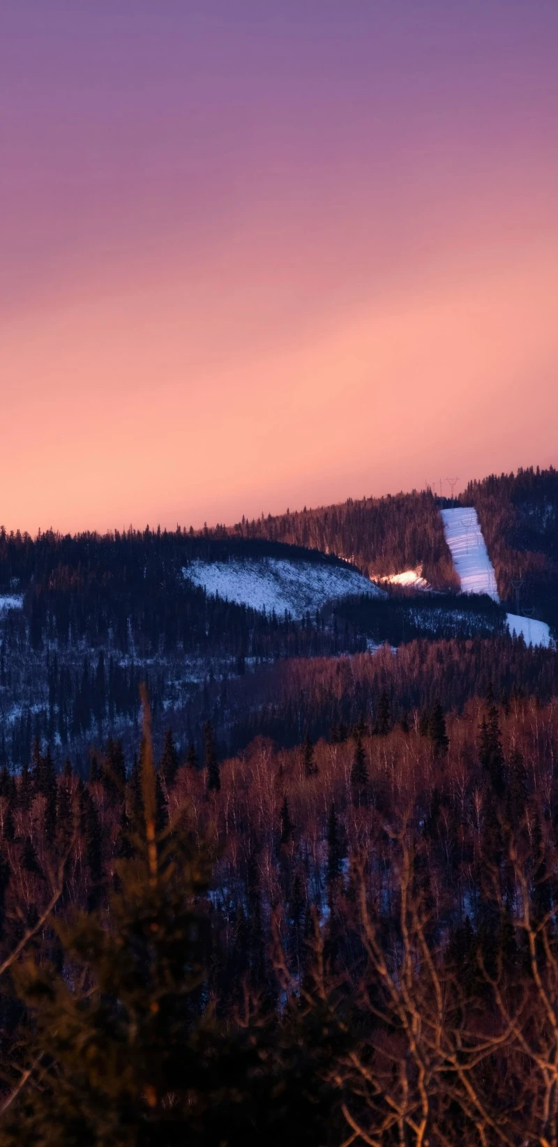 Winter Sunset over the Hills 4K Mobile Wallpaper