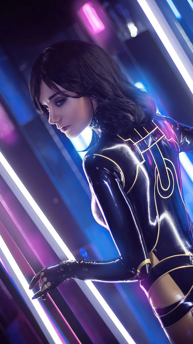 Cosplay: Cyberpunk Style (Back View) 4K Mobile Wallpaper