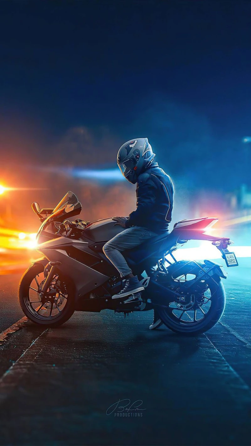 Night Rider 4K Mobile Wallpaper