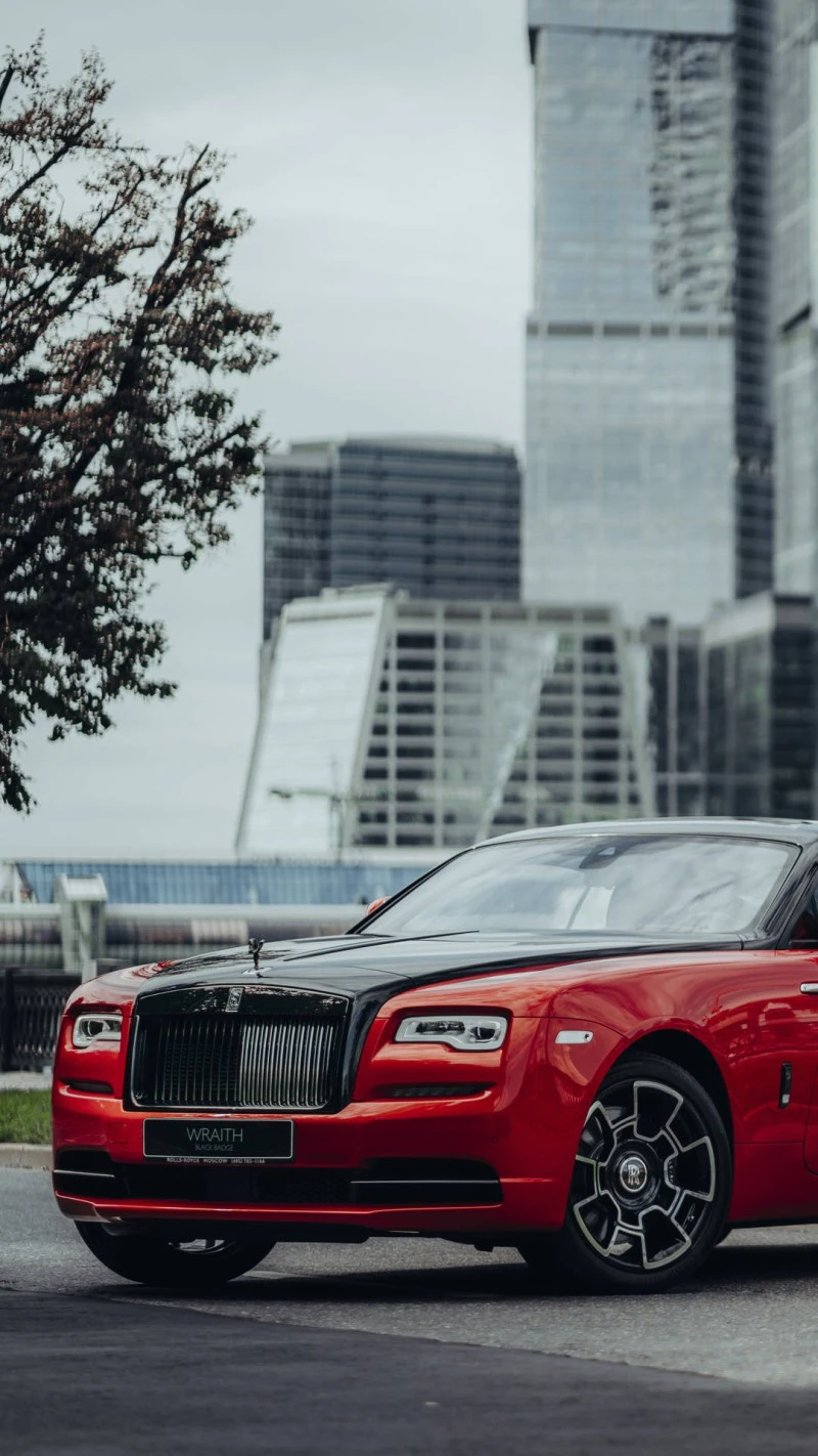 Rolls-Royce Wraith: Urban Red 4K Mobile Wallpaper