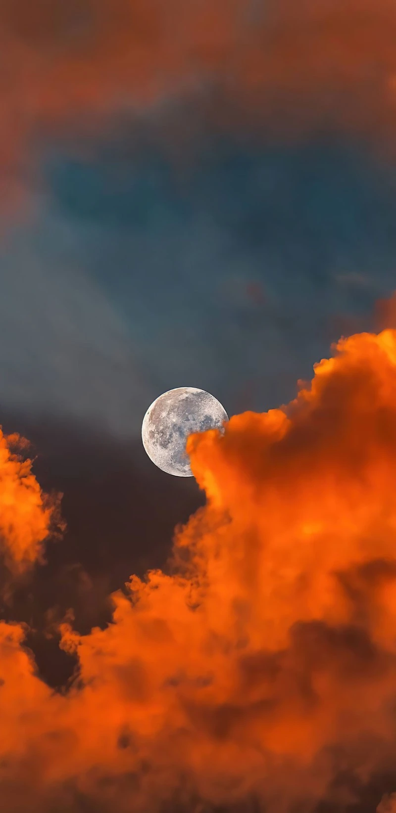 Full Moon Rising through Sunset Clouds 4K Mobile Wallpaper