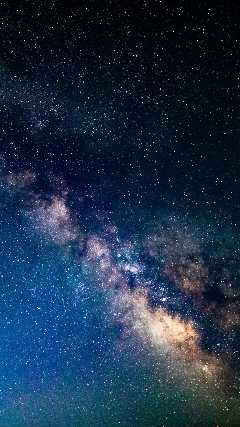 Starry Night Sky 4K Mobile Wallpaper