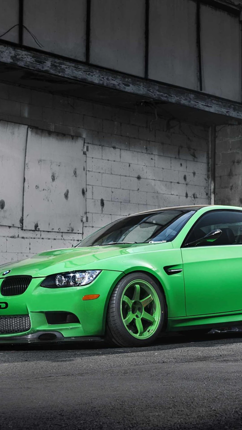Eye-Catching Green BMW M3 4K Mobile Wallpaper