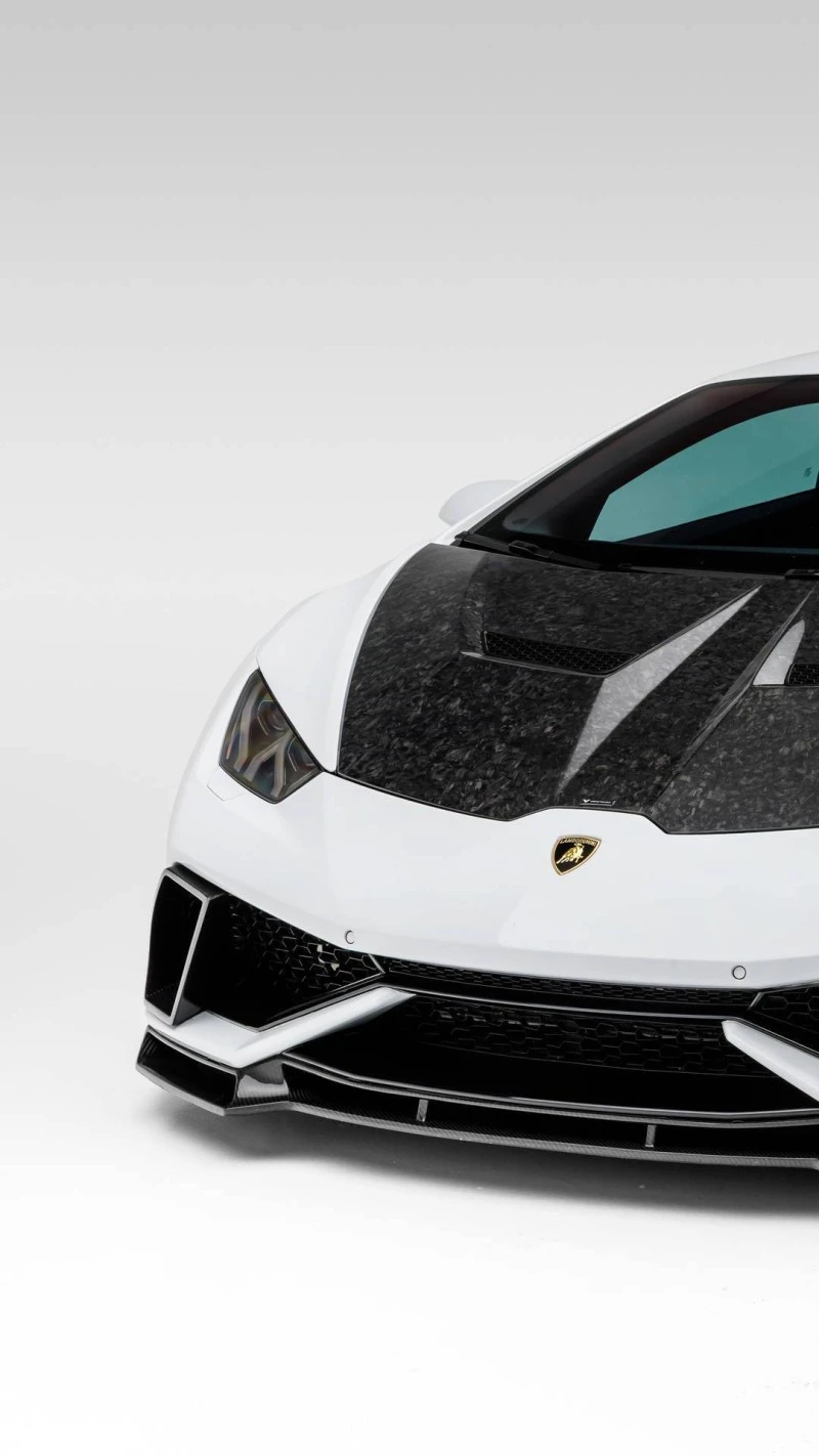 Lamborghini Huracán with Carbon Fiber Hood 4K Mobile Wallpaper