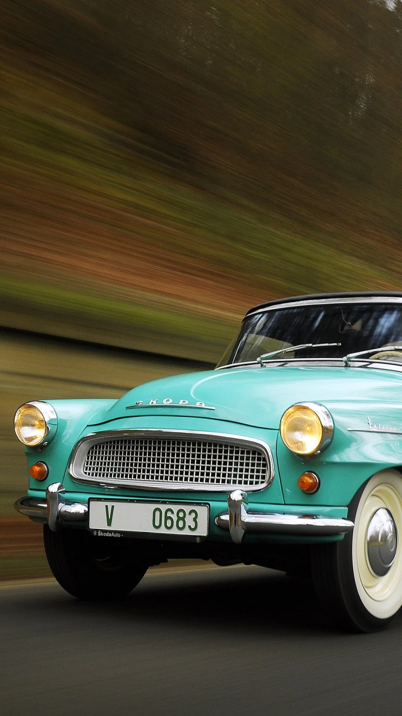 Classic Škoda Felicia Convertible in Motion 4K Mobile Wallpaper