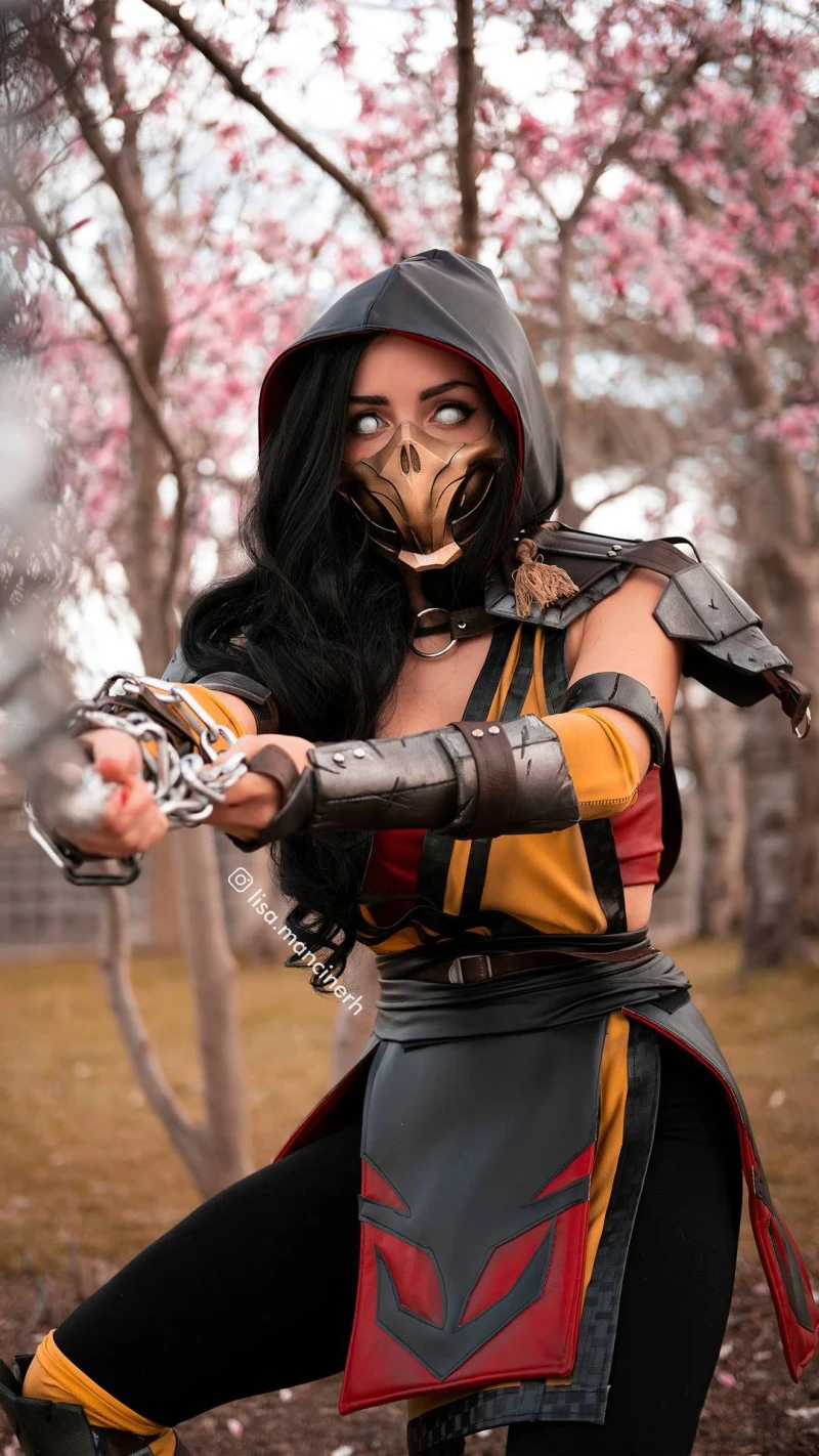 Scorpion (Mortal Kombat) Cosplay Photography 4K Mobile Wallpaper