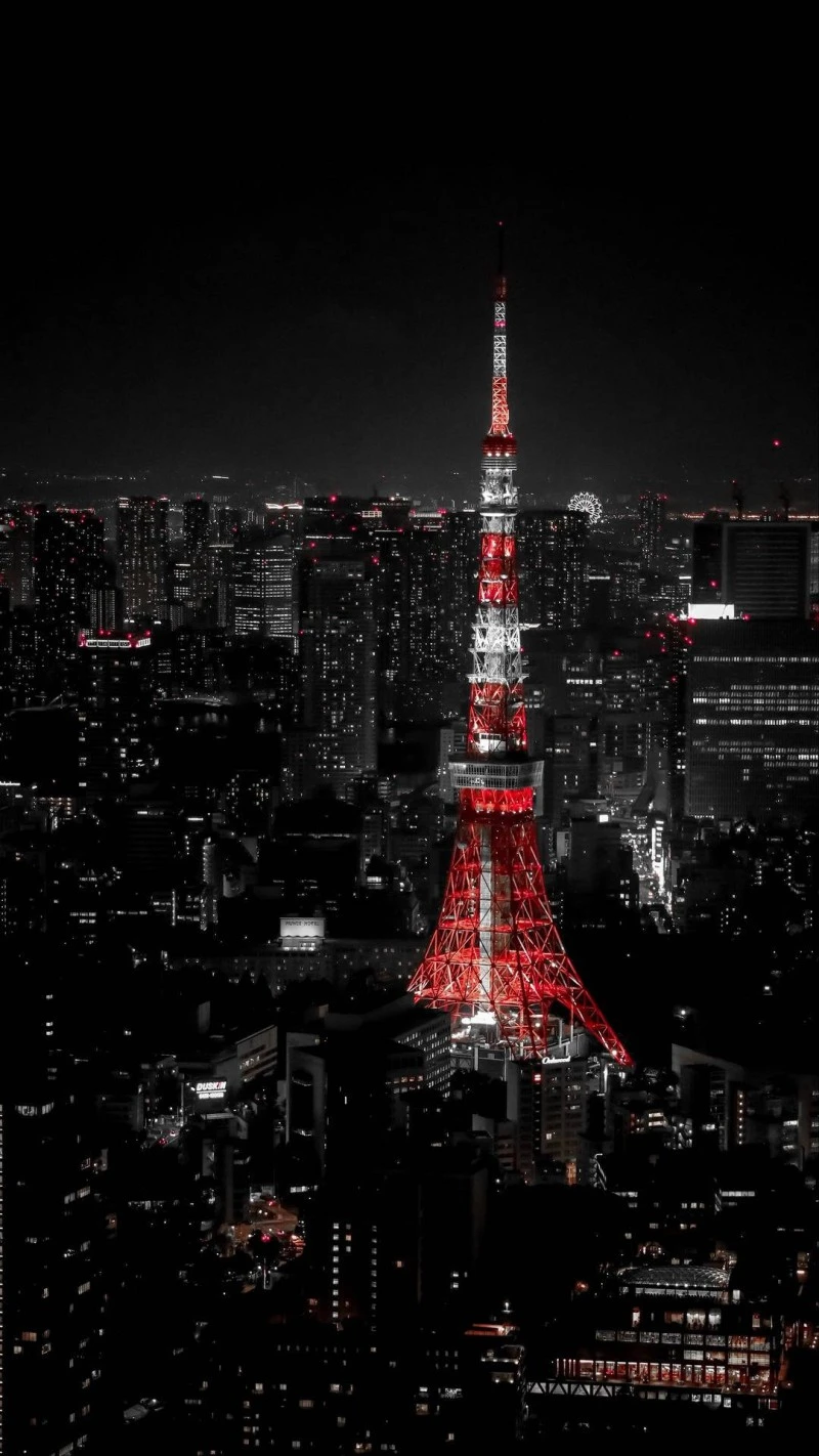 Tokyo Tower at Night 4K Mobile Wallpaper