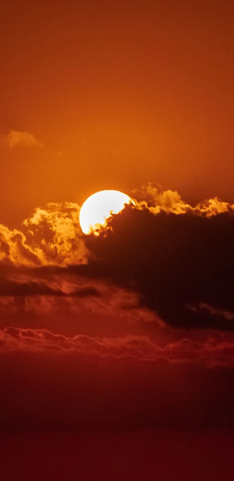Fiery Sunset 4K Mobile Wallpaper