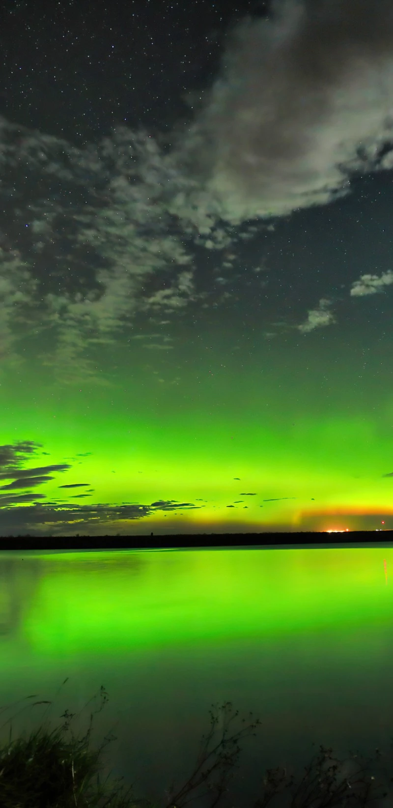 Aurora Borealis Reflection 4K Mobile Wallpaper