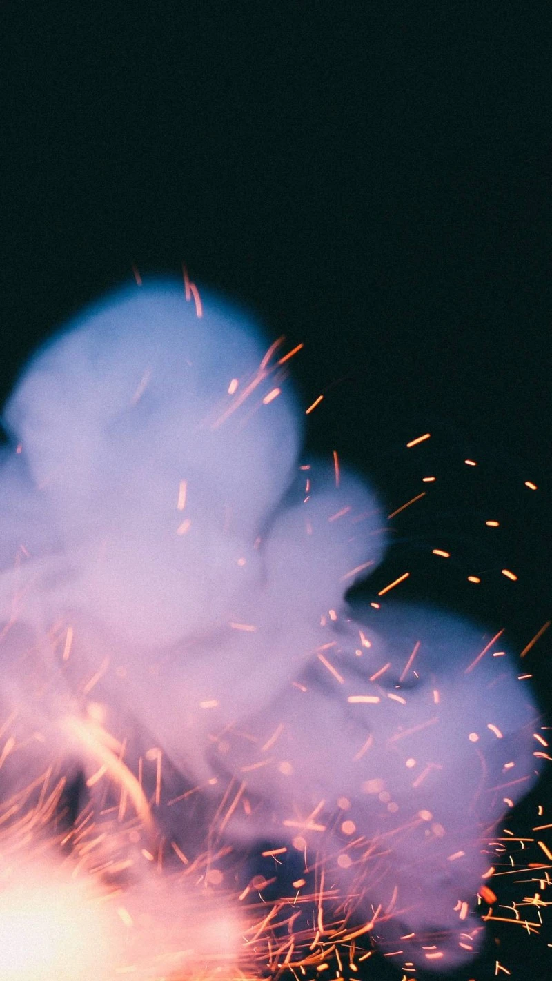 Sparkling Smoke 4K Mobile Wallpaper