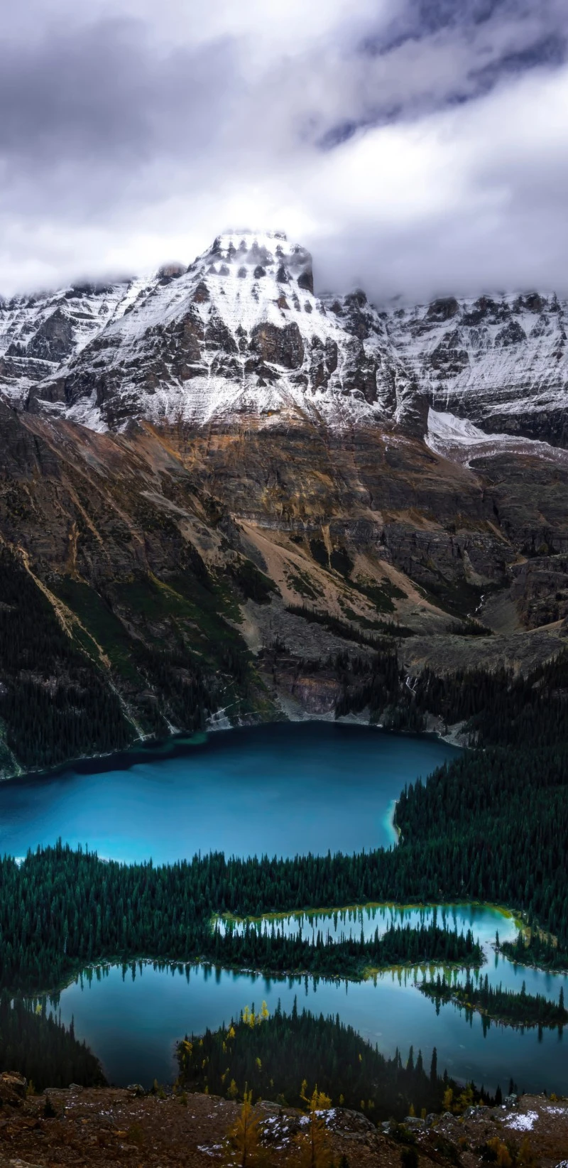 Serene Mountain Lake 4K Mobile Wallpaper