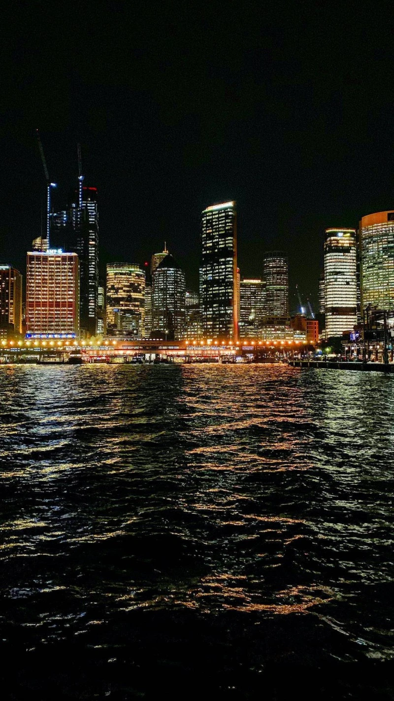 Sydney Skyline at Night 4K Mobile Wallpaper