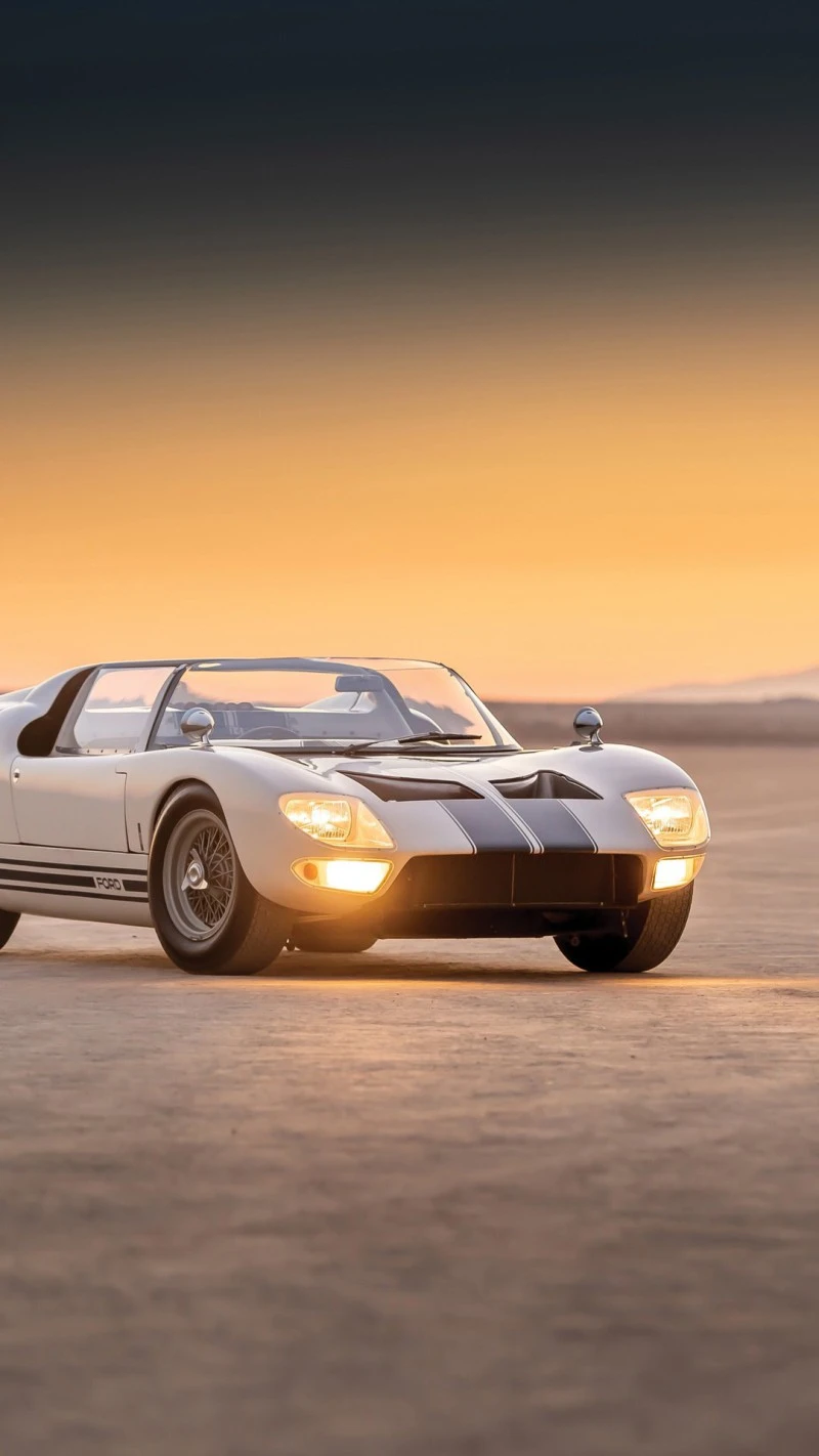 Ford GT40 at Sunset 4K Mobile Wallpaper