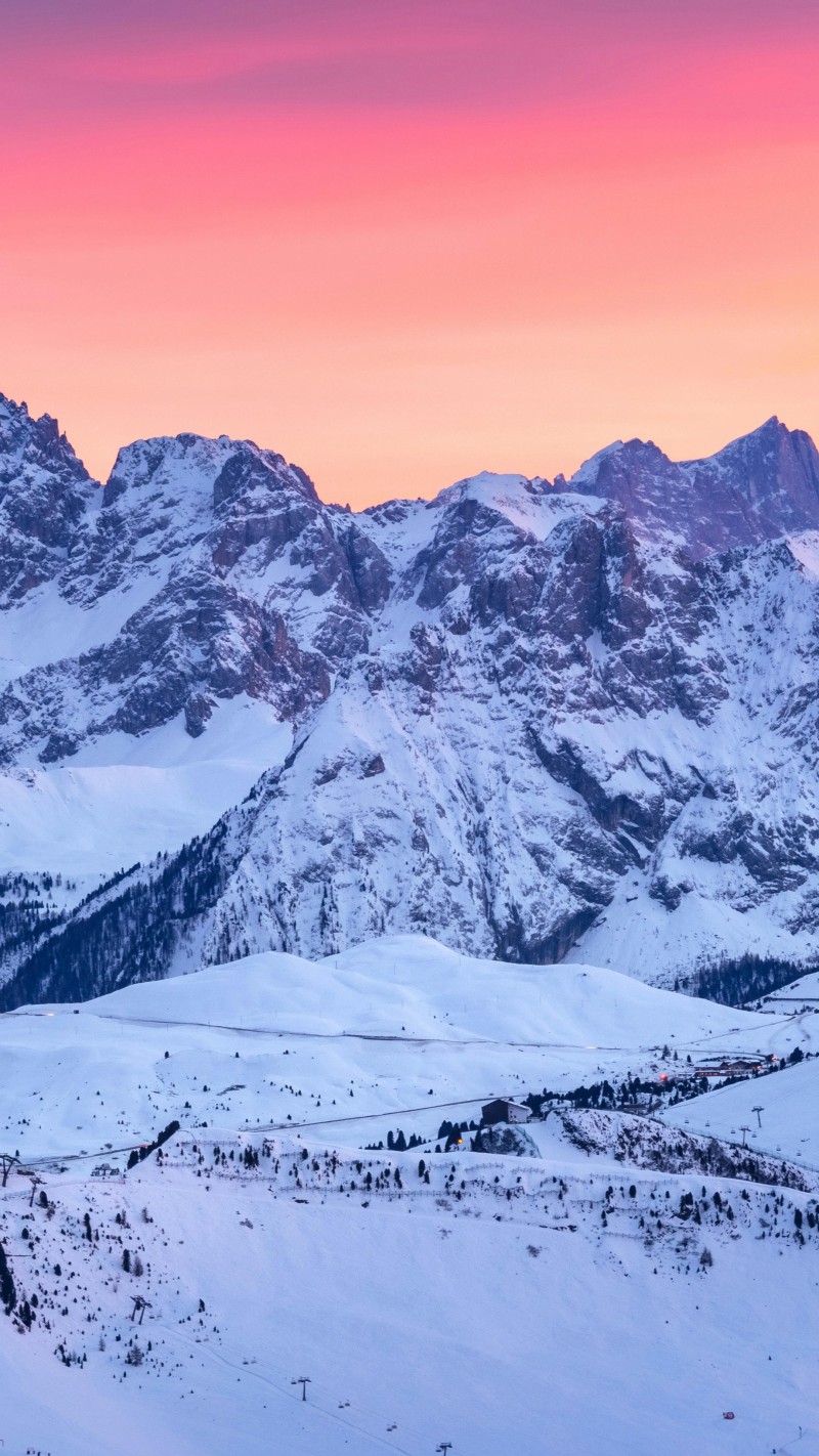 4K mobile wallpaper Snowy Mountain Peaks at Dusk - high resolution for Android and iPhone