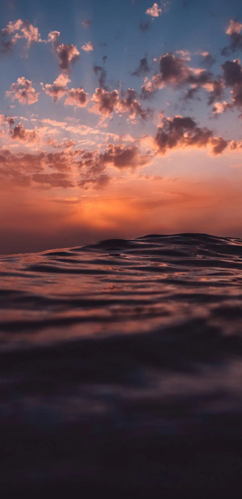 Underwater Sunset 4K Mobile Wallpaper