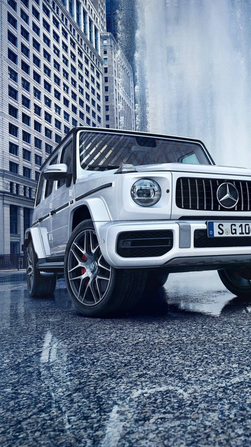 Mercedes-Benz G-Class in the City 4K Mobile Wallpaper