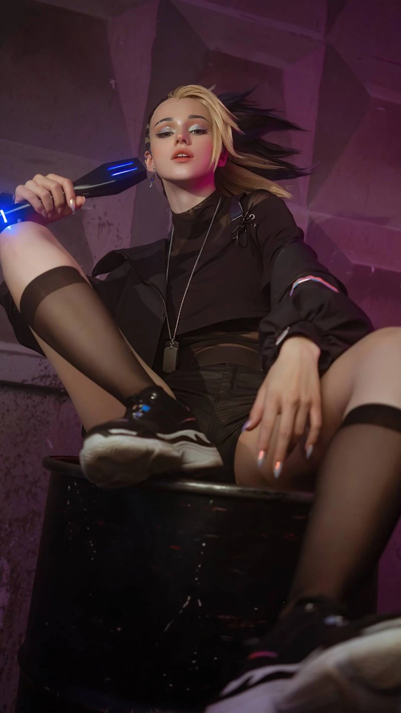 Cosplay Photography: Cyberpunk Inspired Look 4K Mobile Wallpaper