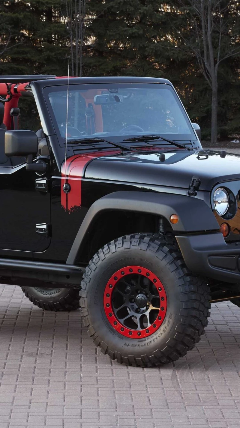 Customized Jeep Wrangler: Bold and Unique 4K Mobile Wallpaper