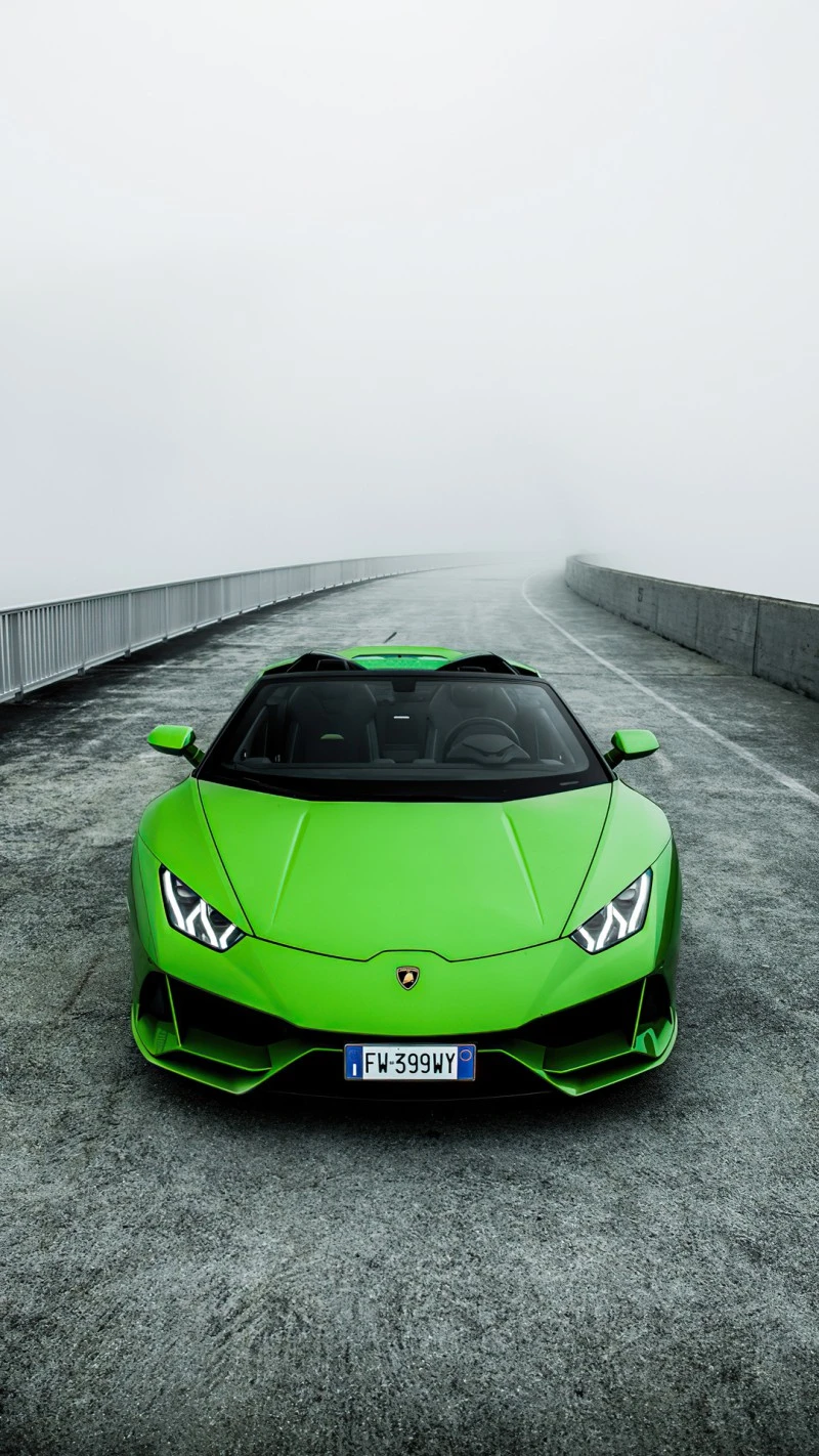Green Lamborghini Huracán Evo Spyder in the Fog 4K Mobile Wallpaper