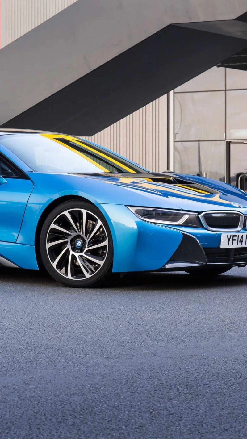 Sleek BMW i8 4K Mobile Wallpaper