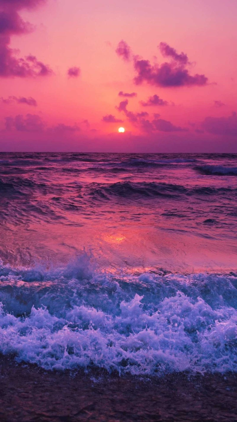 Pink Sunset Over the Ocean 4K Mobile Wallpaper