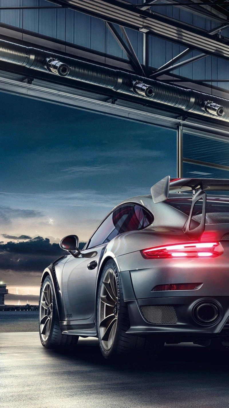 Porsche 911 GT2 RS in Garage 4K Mobile Wallpaper