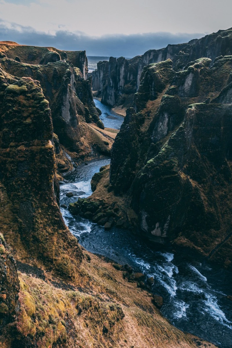 River Gorge in Iceland 4K Mobile Wallpaper
