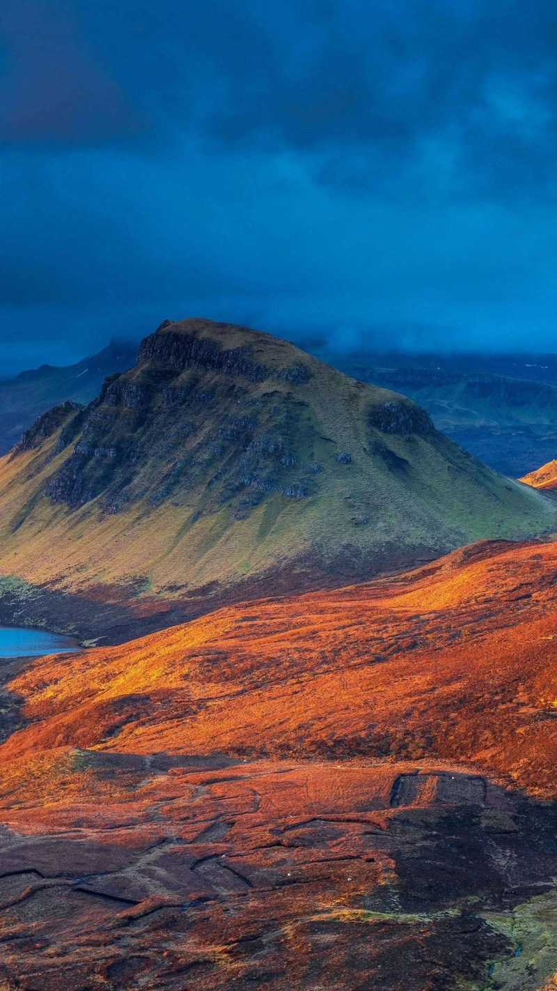 Dramatic Highland Landscape 4K Mobile Wallpaper