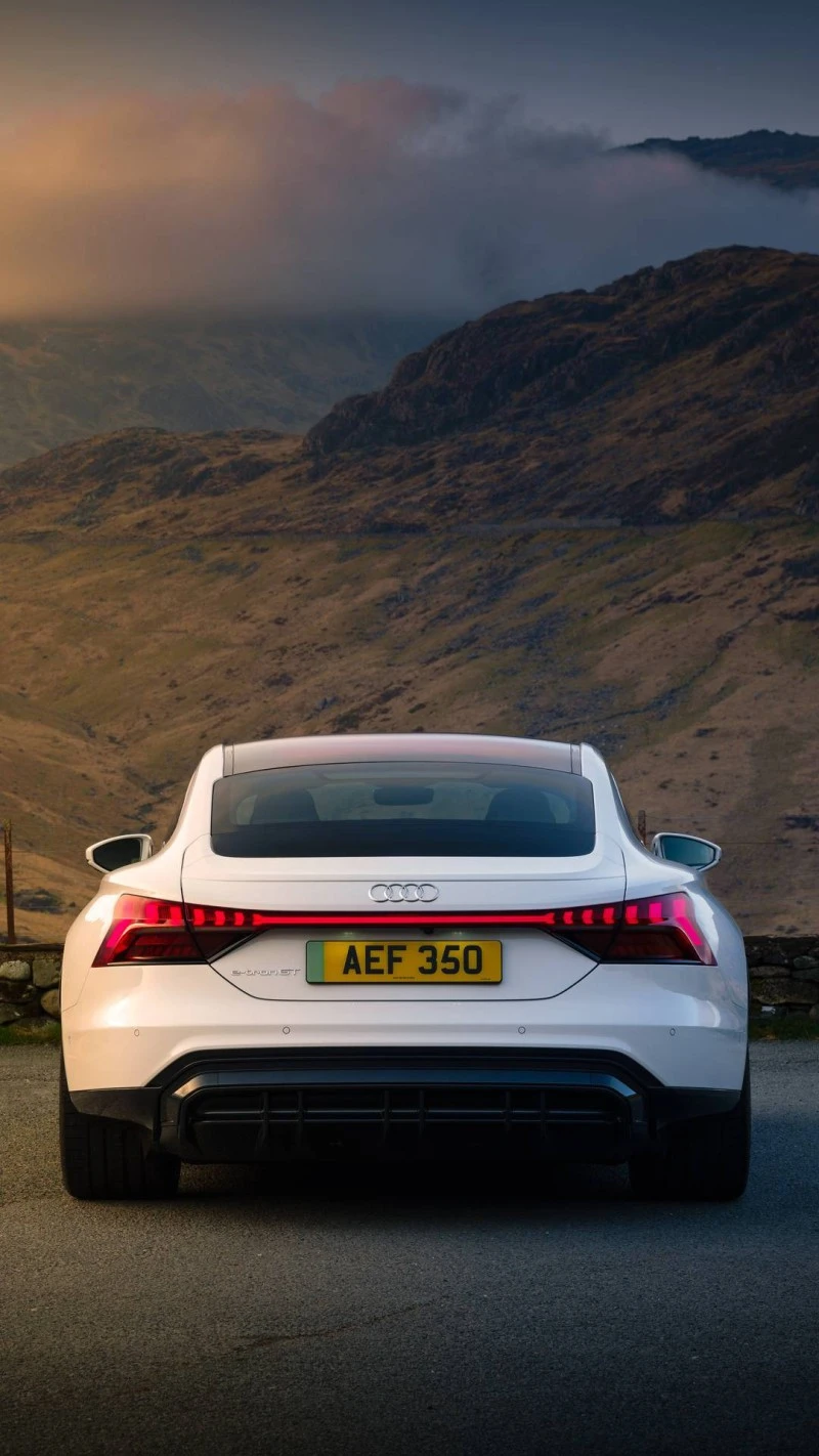 Audi e-tron GT Rear View 4K Mobile Wallpaper