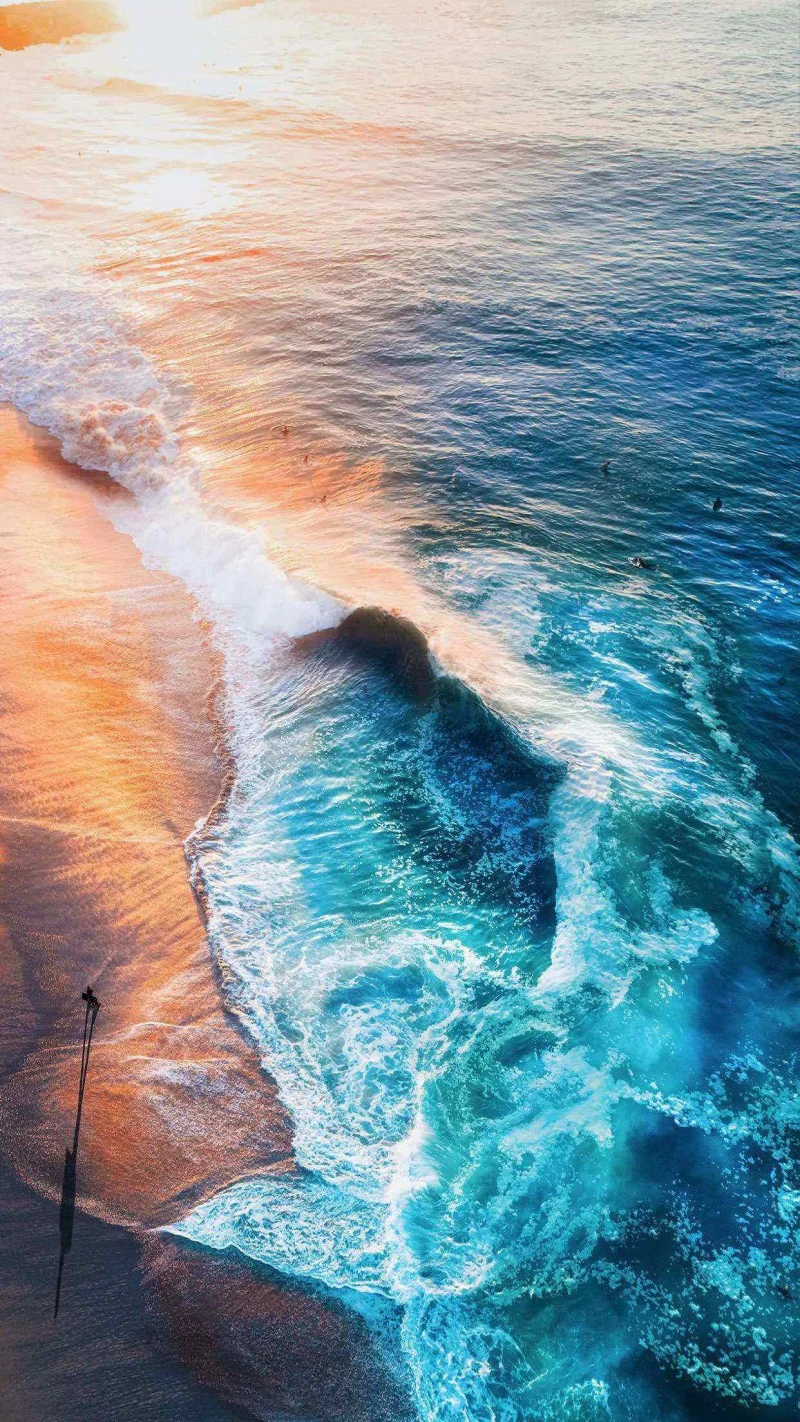 Aerial View of Ocean Waves 4K Mobile Wallpaper