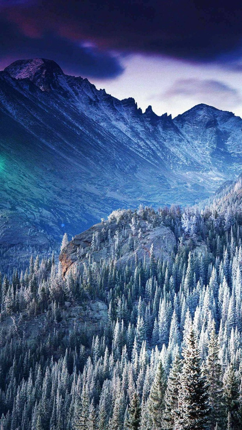 Snowy Mountain Majesty 4K Mobile Wallpaper