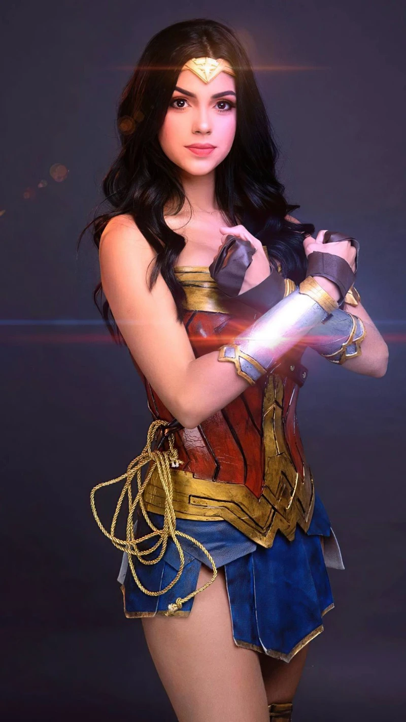 Wonder Woman Cosplay: Studio Portrait 4K Mobile Wallpaper