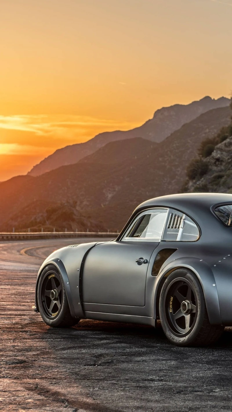 Sunset Porsche 356 Outlaw 4K Mobile Wallpaper